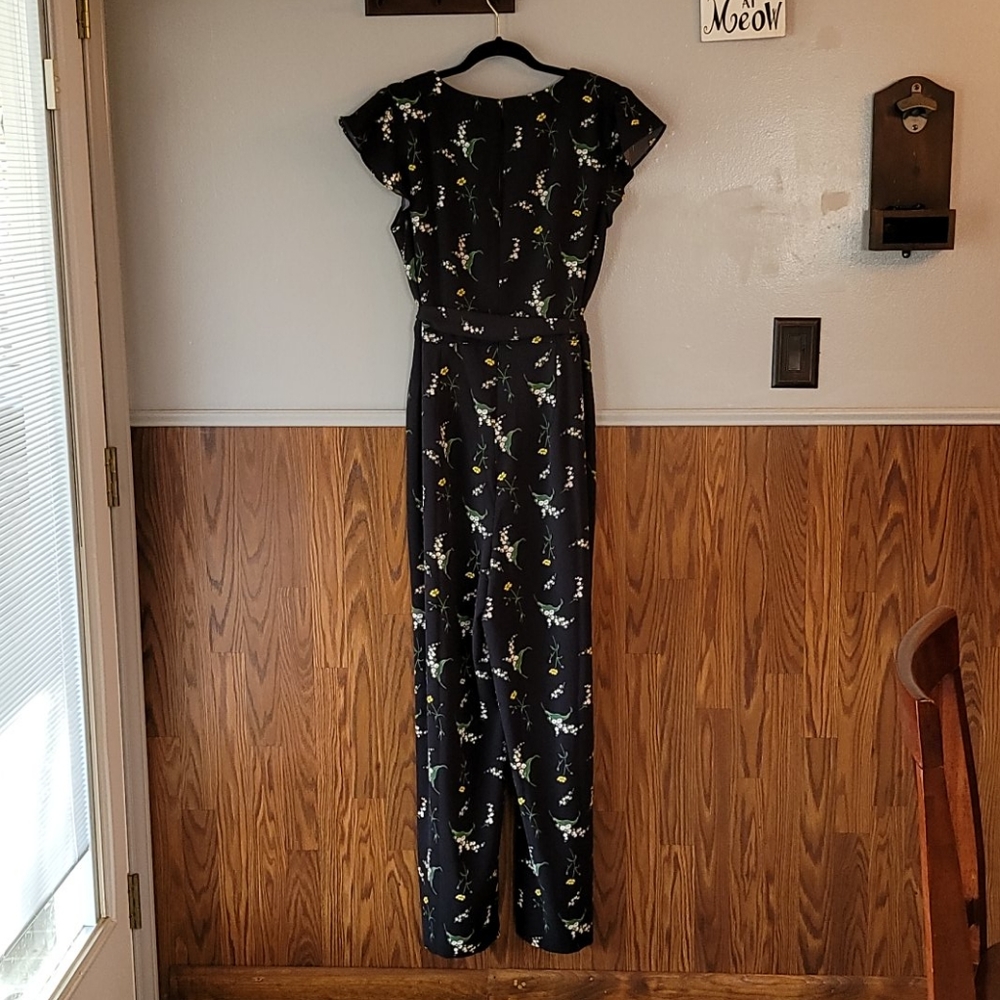 Ann Taylor factory floral print jumpsuit, size 14 - Picture 11 of 11